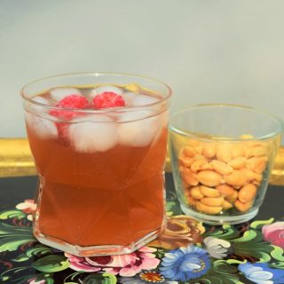 Raspberry-ginger-spritzer-recipe-lucyloves-foodblog