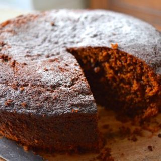 Golden-syrup-cake-recipe-lucyloves-foodblog