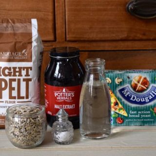 Seeded-brown-loaf-recipe-lucyloves-foodblog