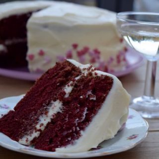 Red-velvet-cake-recipe-lucyloves-foodblog