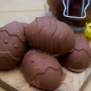 Chocolate-peanut-butter-eggs-recipe-lucyloves-foodblog