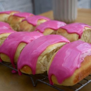 Sticky-buns-recipe-lucyloves-foodblog