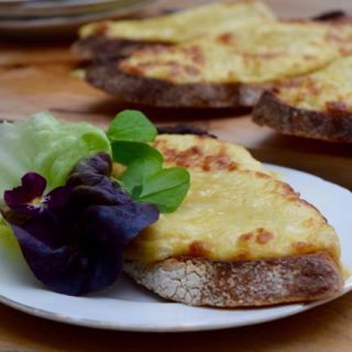 Welsh-rarebit-recipe-lucyloves-foodblog