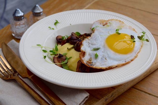 Polenta-chestnut-mushrooms-thyme-recipe-lucyloves-foodblog