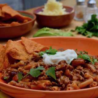 One-pot-chilli-mac-cheese-recipe-lucyloves-foodblog