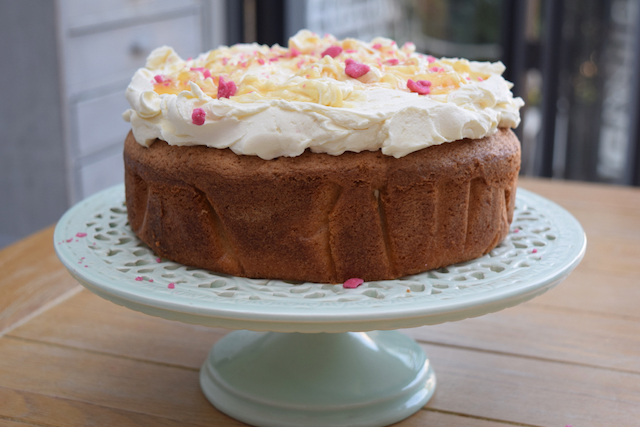 Lemon-mascarpone-cake-recipe-lucyloves-foodblog