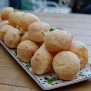 Brazilian-Cheese-bread-recipe-lucyloves-foodblog
