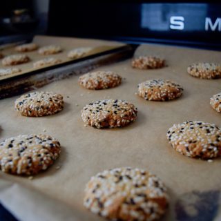 Tahini-sesame-cookies-recipe-lucyloves-foodblog