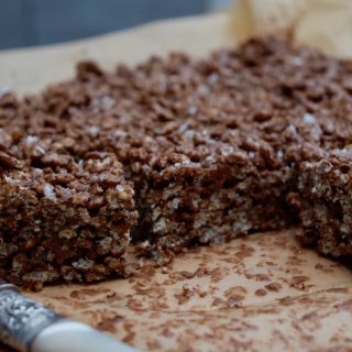 Salted-nutella-krispie-squares-recipe-lucyloves-foodblog