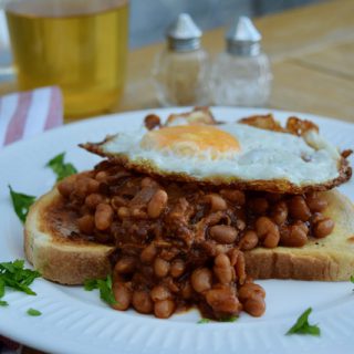 Slow Cooker Bacon Baked Beans recipe from Lucy Loves
