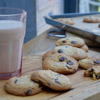 Almond Chocolate Chip Cookies