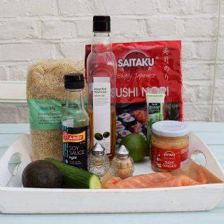 Smoked-salmon-sushi-bowl-lucyloves-foodblog