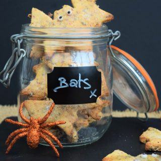 Garibaldi-biscuits-lucyloves-foodblog