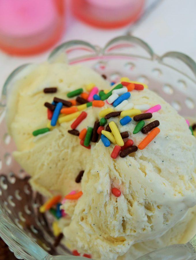Simple-ice-cream-lucyloves-foodblog