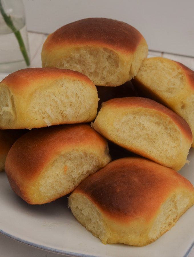One-hour-bread-rolls-lucyloves-foodblog