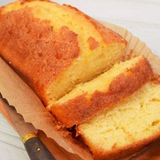 Lemon-drizzle-cake-lucyloves-foodblog