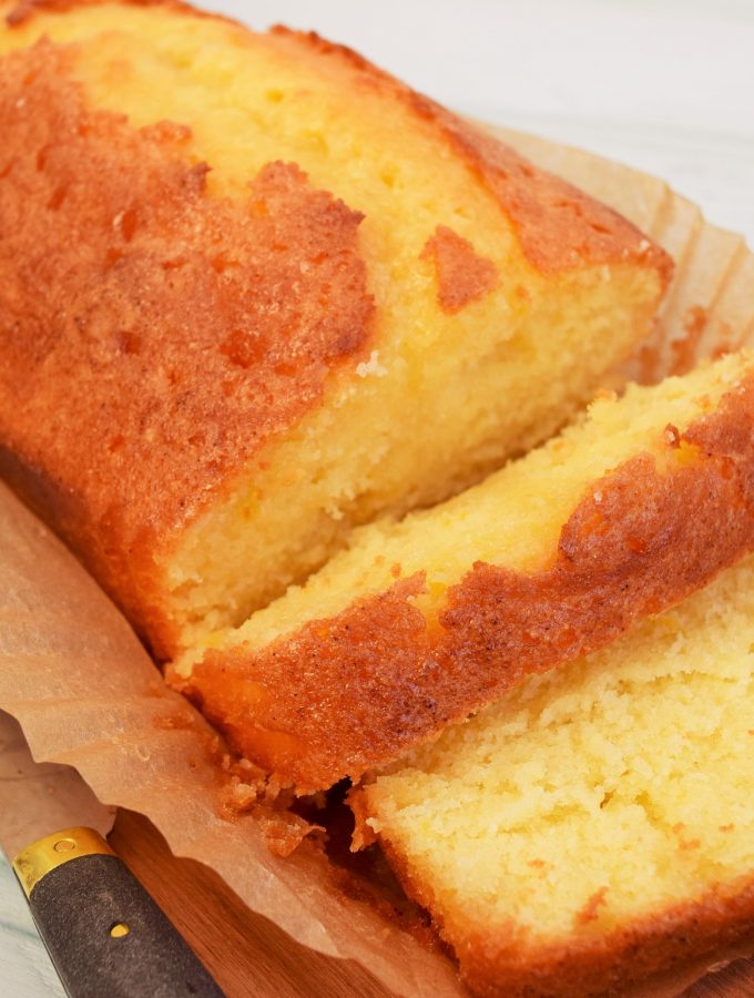 Lemon-drizzle-cake-lucyloves-foodblog