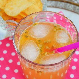 Passionfruit-ginger-spritzer-lucyloves-foodblog