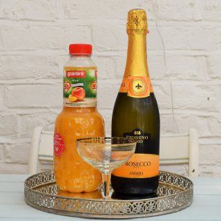 Peach-bellini-lucyloves-foodblog